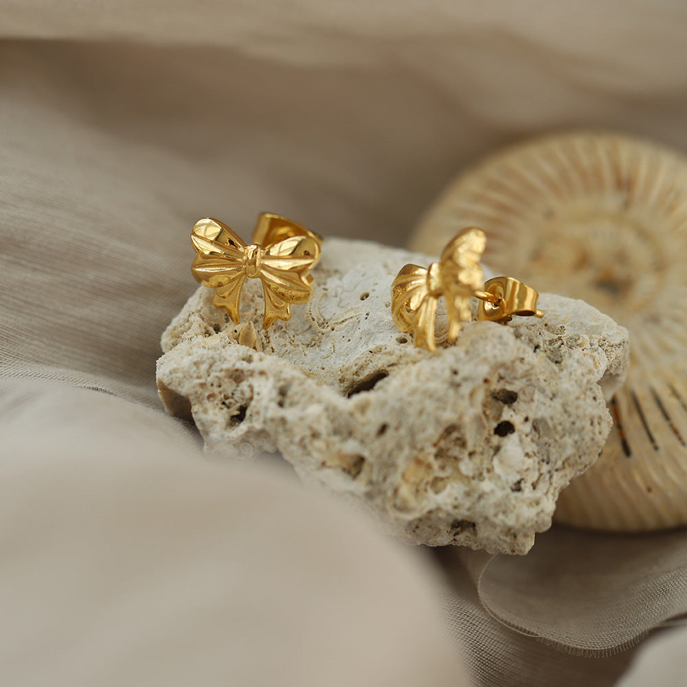 Petite Sculpted Bow Stud Earrings - Gold - 2