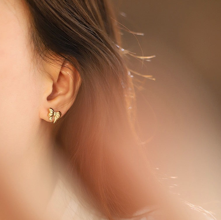 Petite Sculpted Bow Stud Earrings - Gold - 4