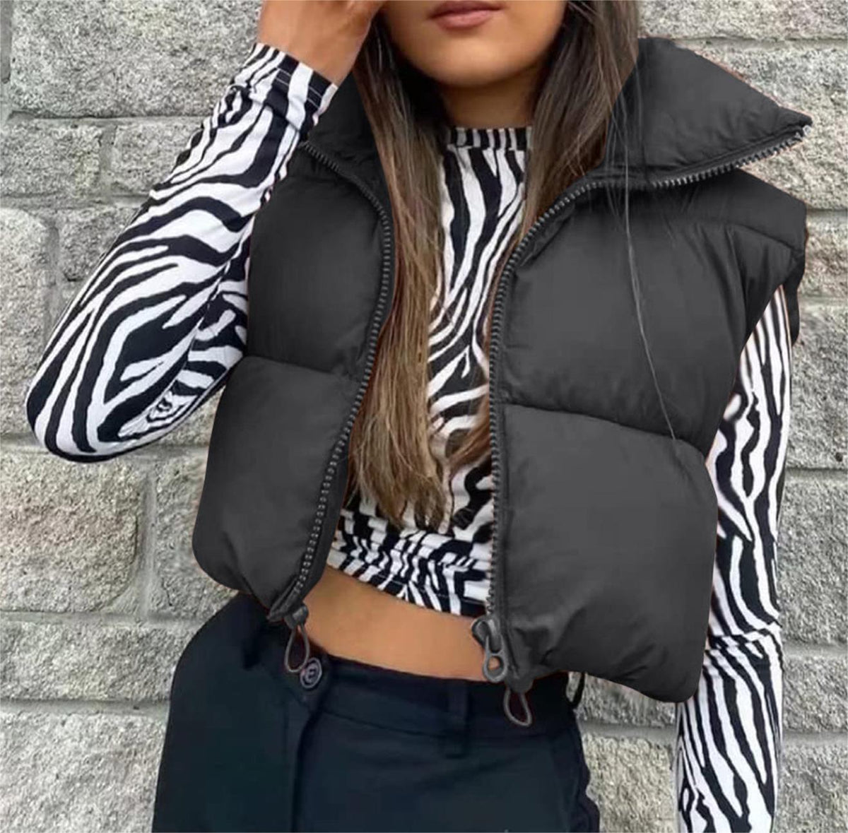Zip Front Cropped Puffer Vest With Drawcord Hem - black