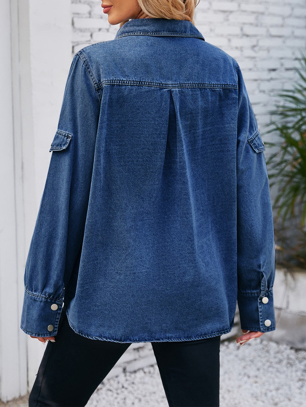 Oversized Denim Shirt Jacket With Pockets - Darkblue - 3