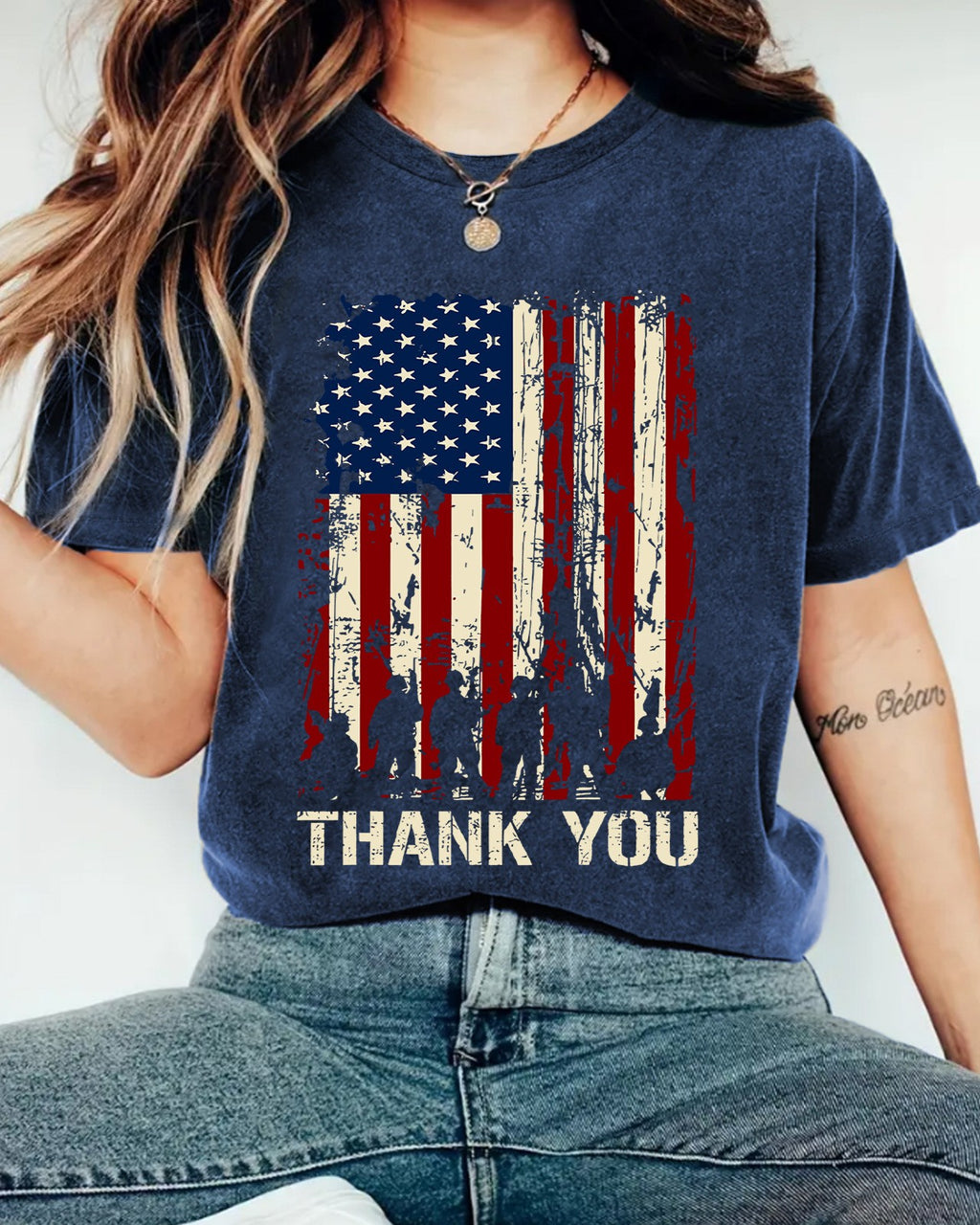 Distressed American Flag Graphic T-Shirt - TBlue