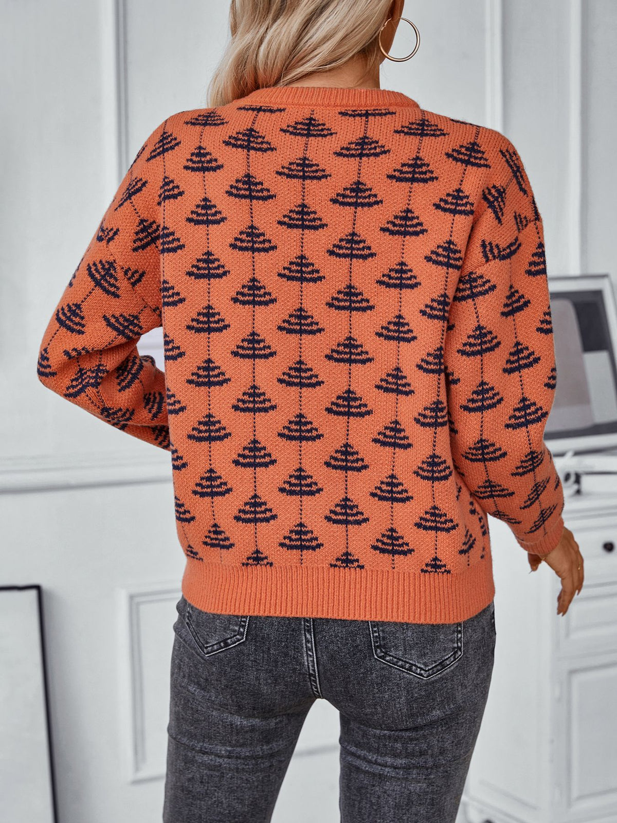 Shell Motif Jacquard Crewneck Sweater - Orange - 4