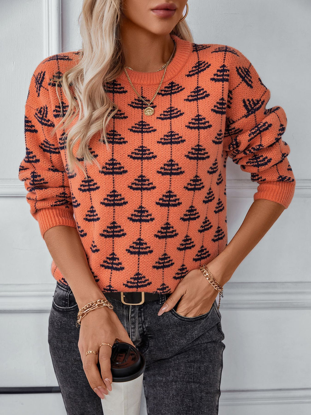 Shell Motif Jacquard Crewneck Sweater - view 1