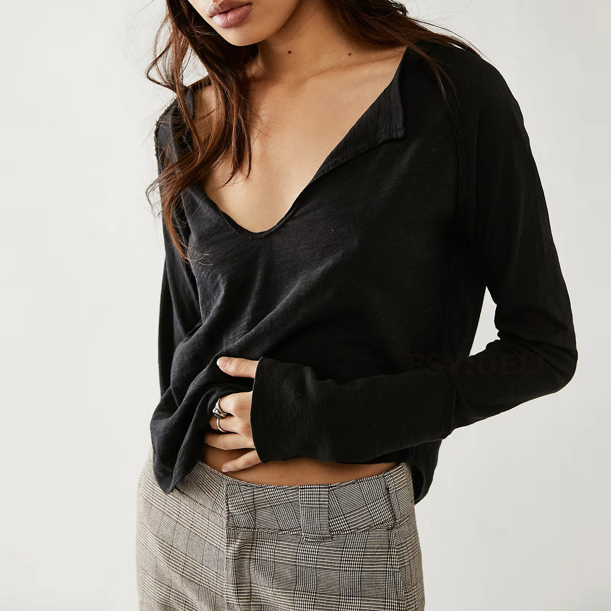 Notch V Neck Long Sleeve Curved Hem Top - Black - 1