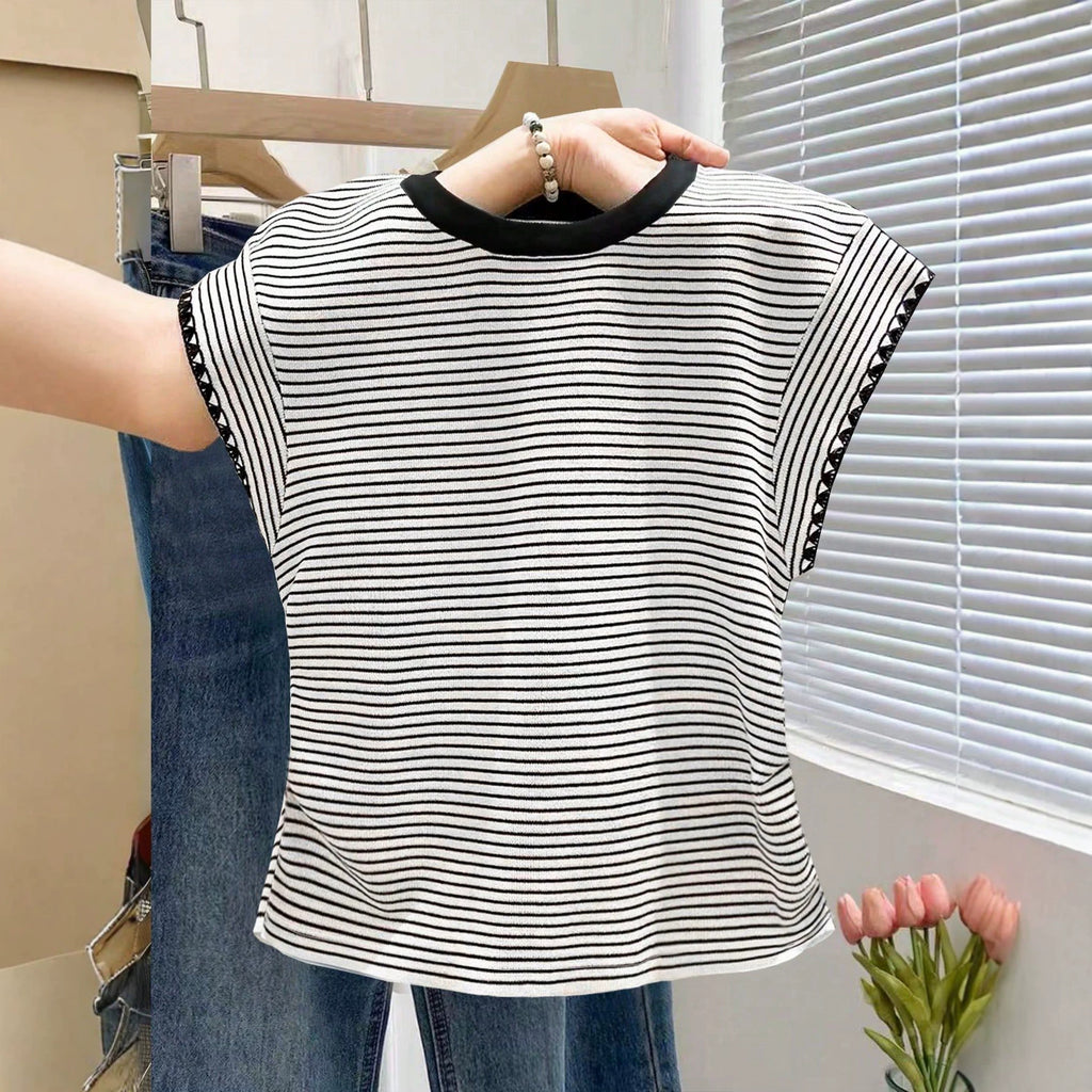 Striped Knit Top With Picot Trim Sleeves - Black - 3