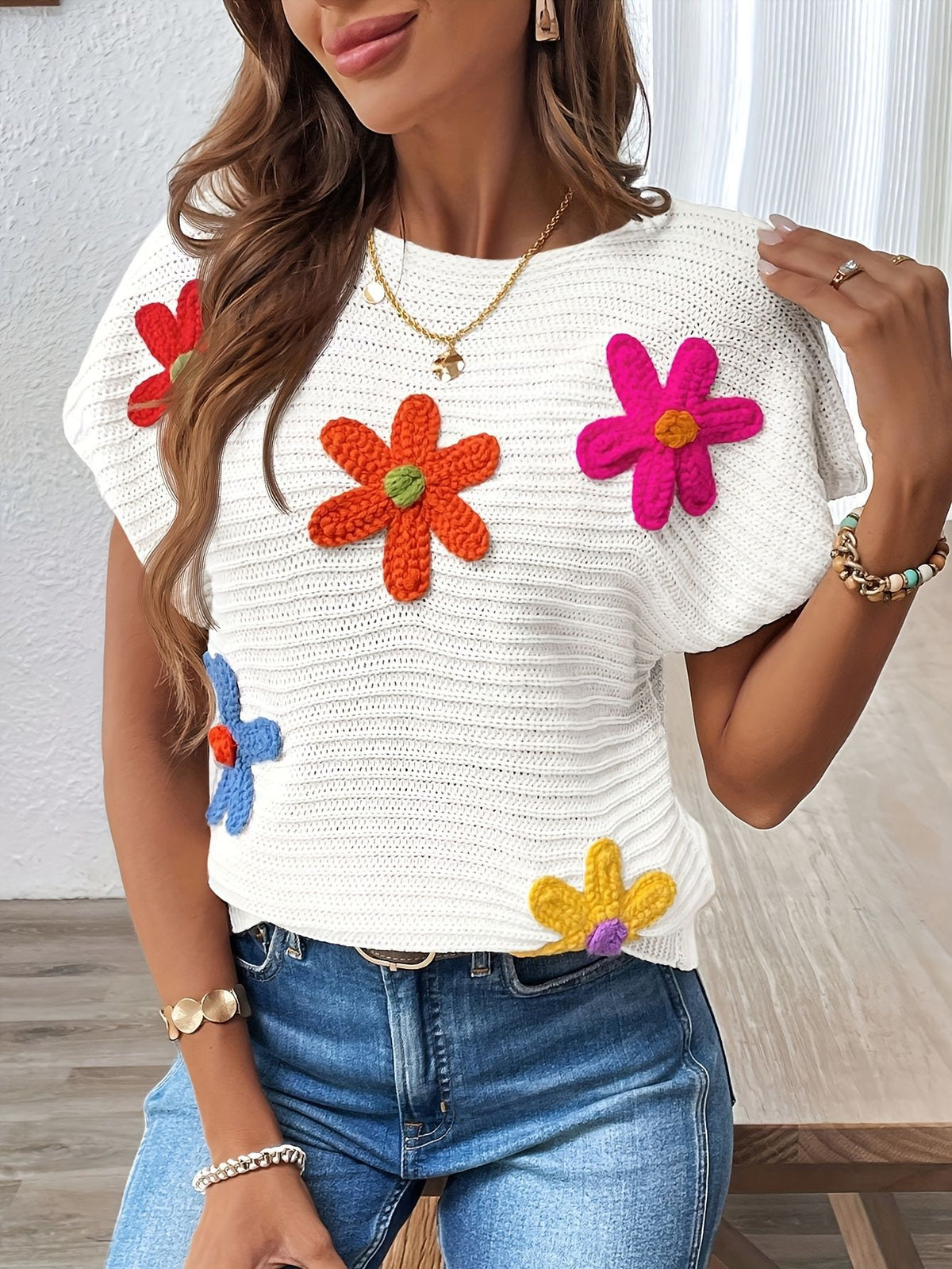 Crochet Flower Applique Knit Top - White
