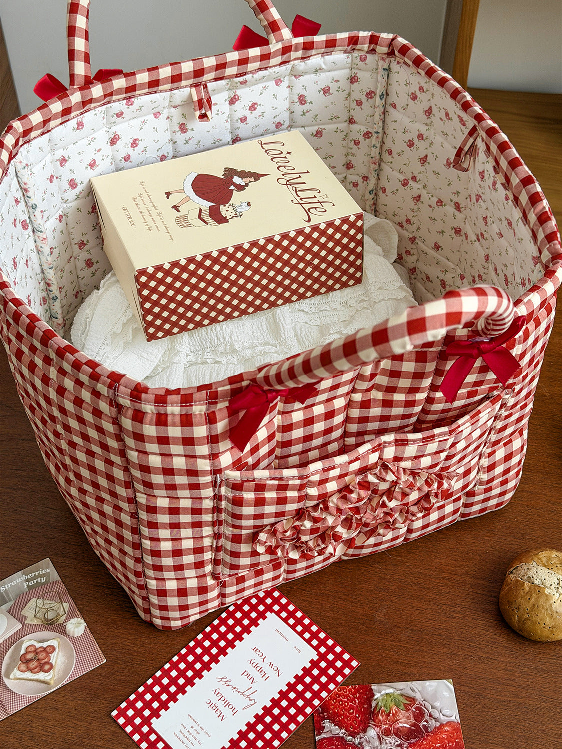 Gingham Quilted Basket Tote With Bows - Red - 4