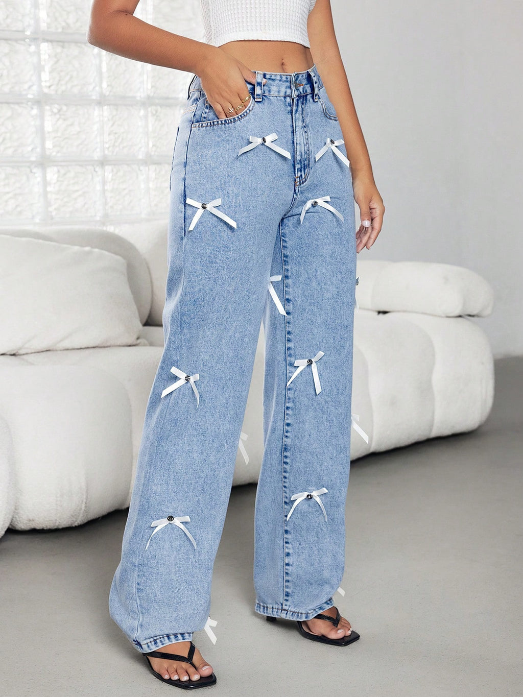 Bow Applique High Waist Wide Leg Jeans