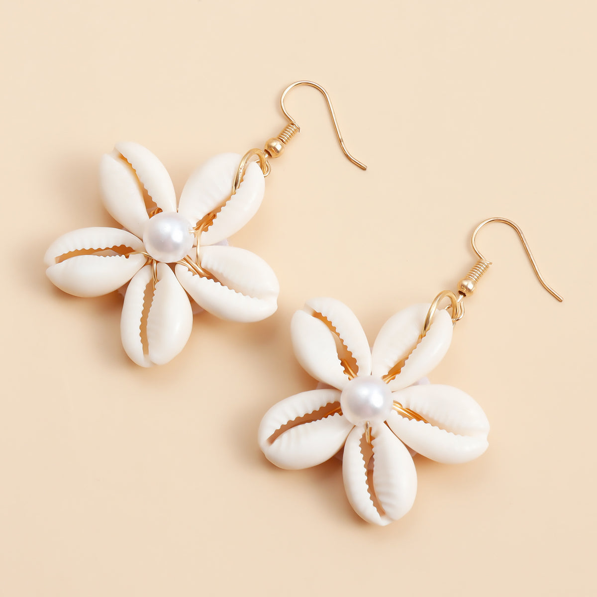 Cowrie Shell Flower Necklace And Earrings - view 1