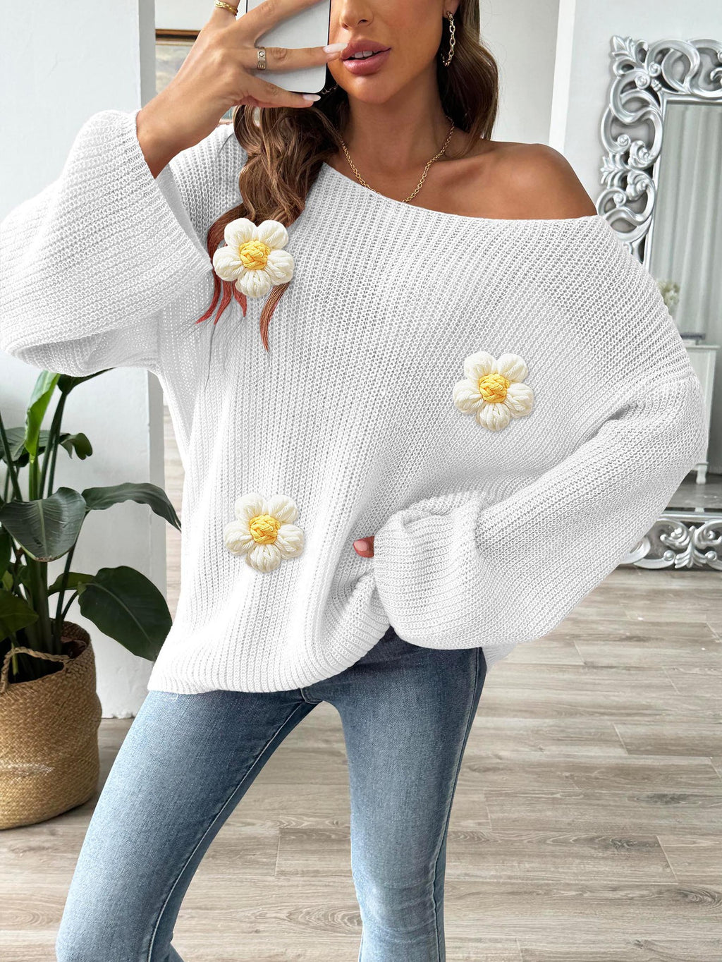 Daisy Applique Wide Sleeve Knit Jumper - White - 2
