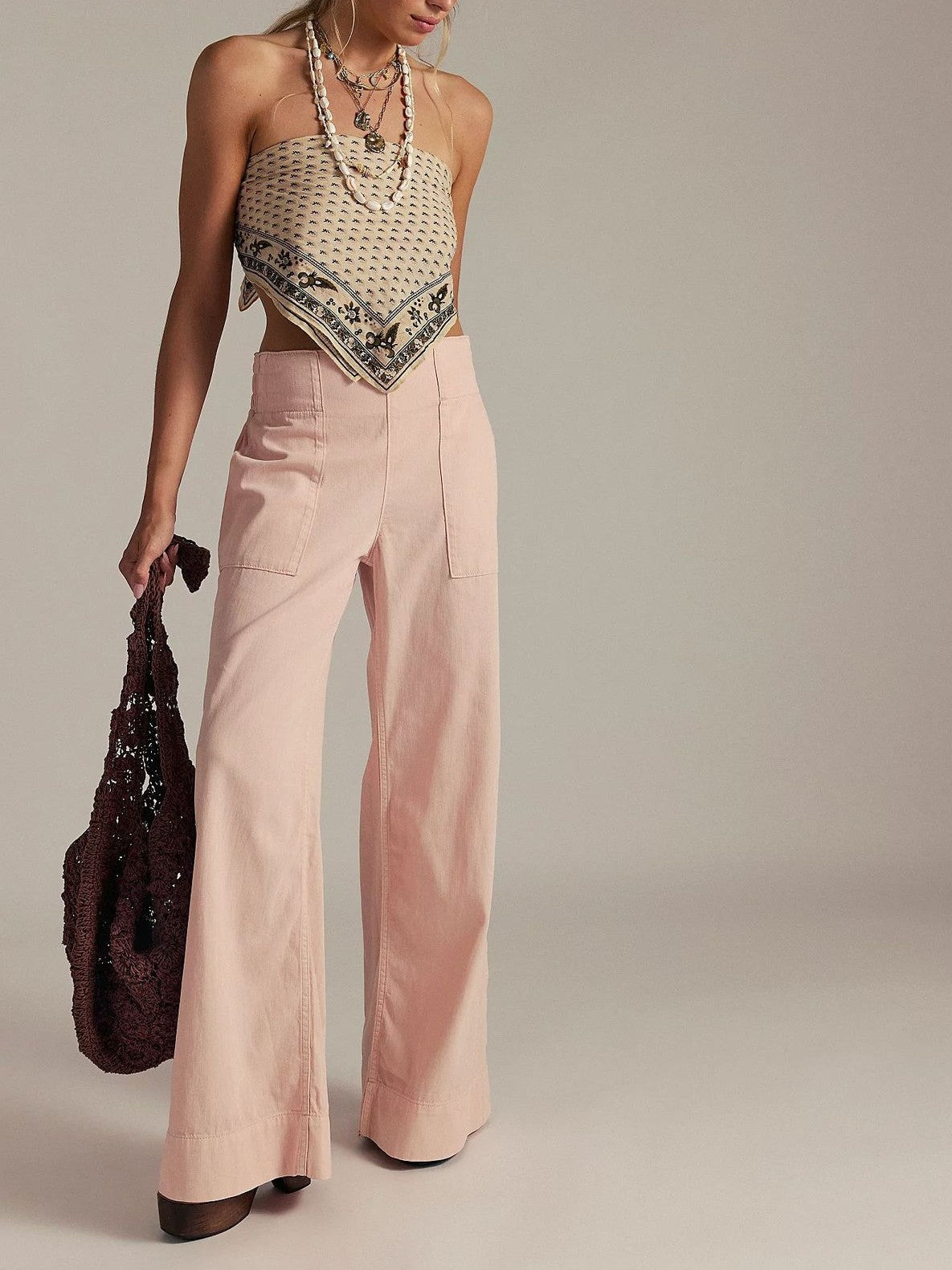 Low Rise Slouchy Wide Leg Pull On Jeans - Pink