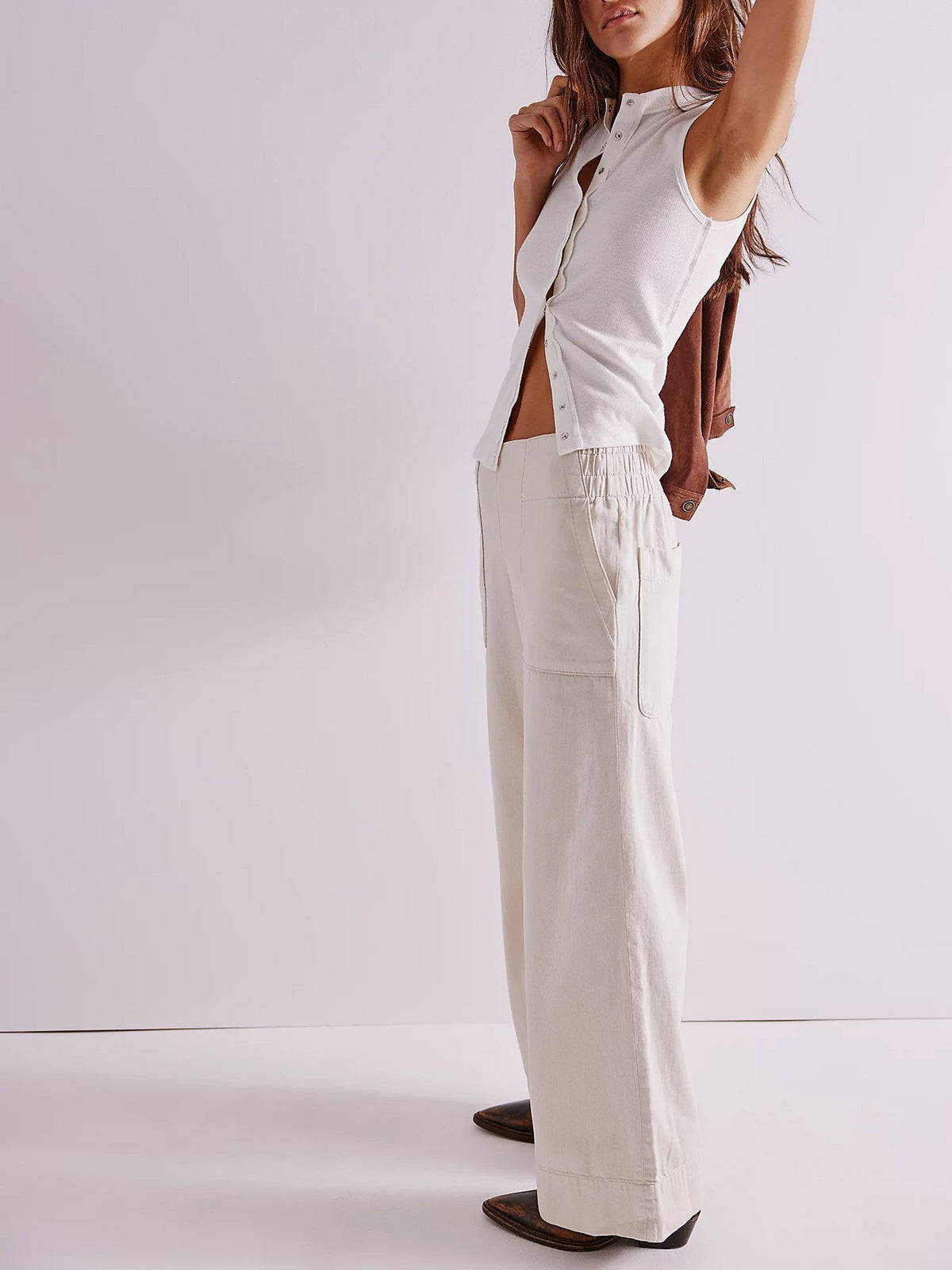 Low Rise Slouchy Wide Leg Pull On Jeans - white
