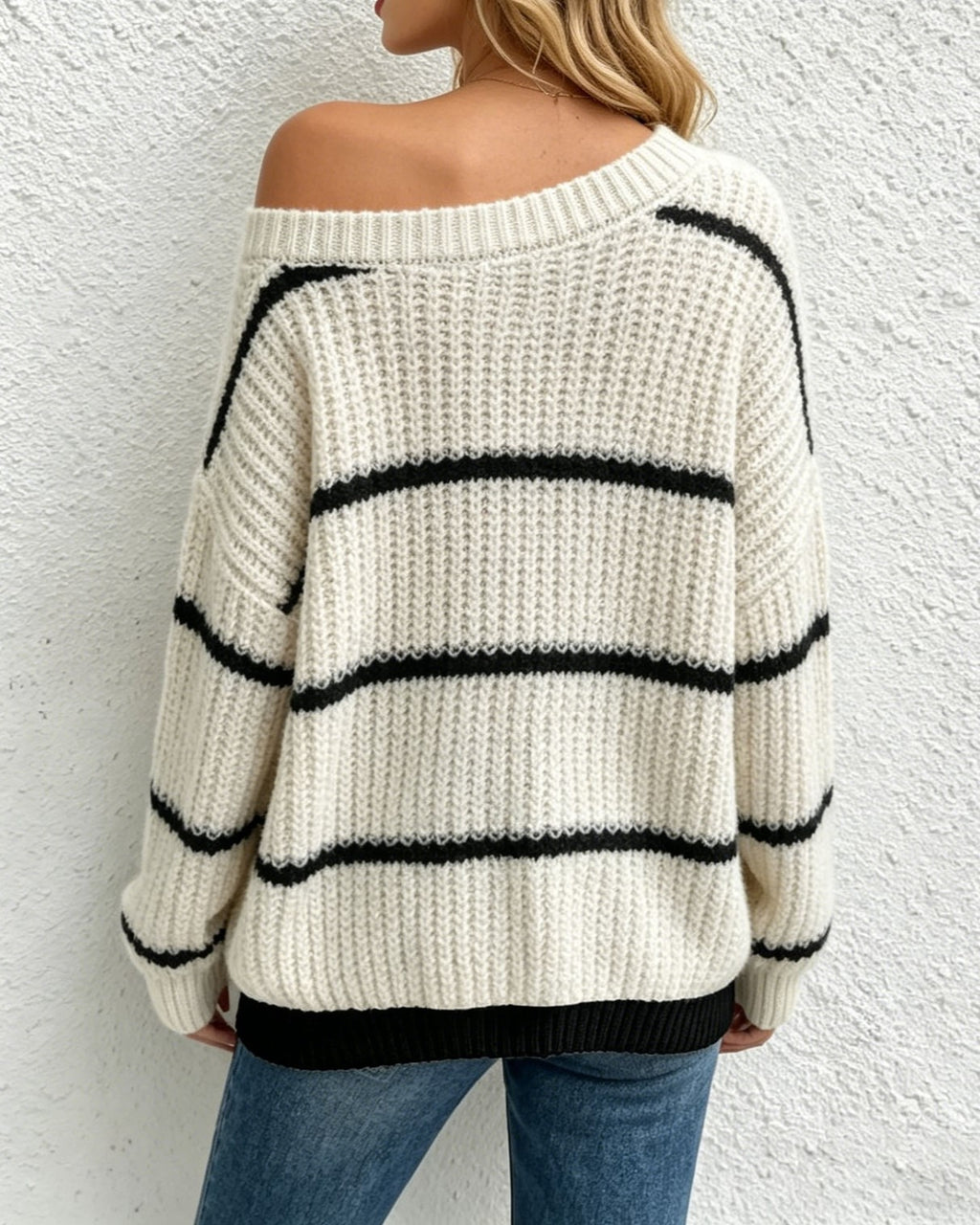 Slouchy Striped Ribbed Knit Sweater - Black - 1