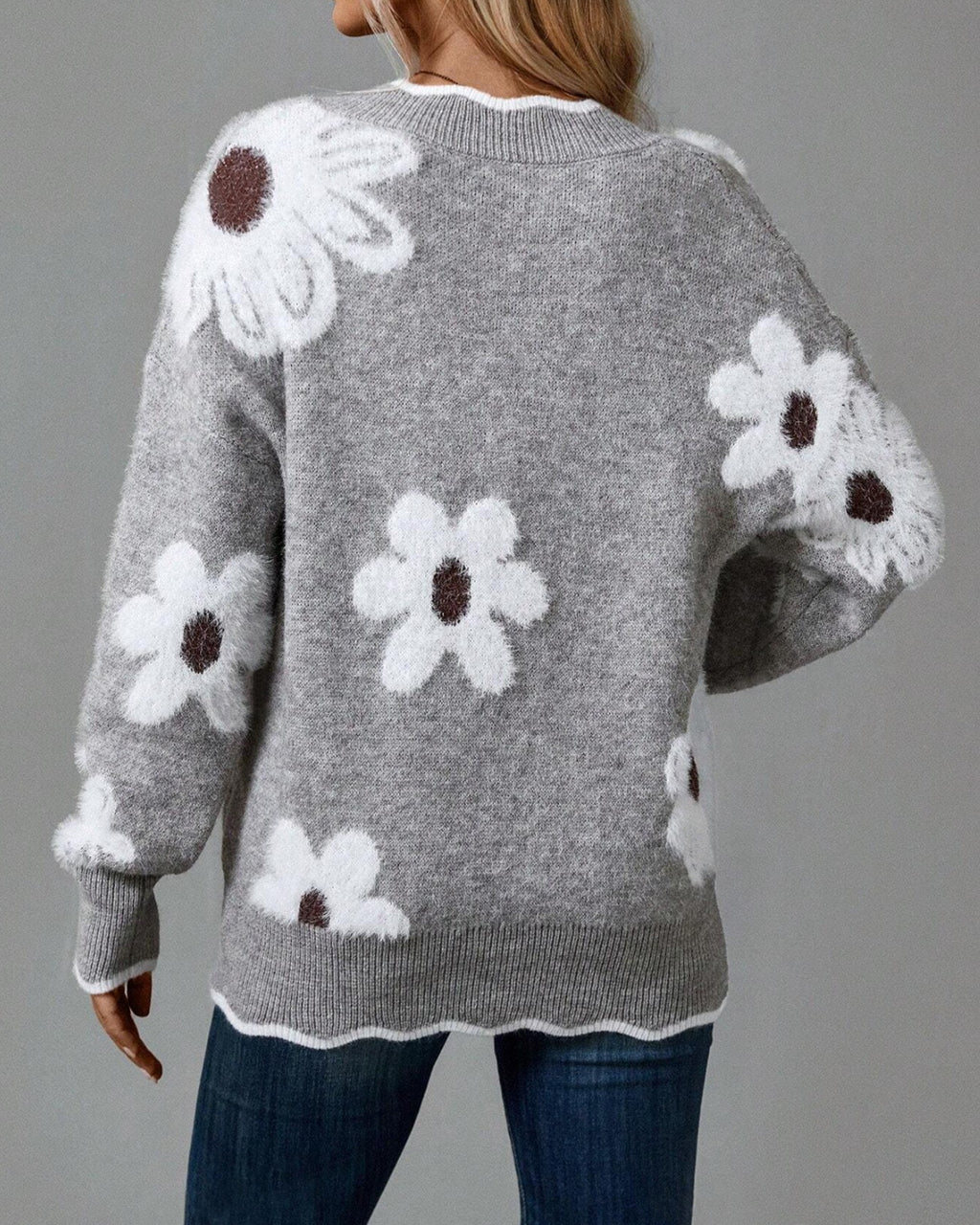 Daisy Floral Scallop Trim V Neck Sweater - Grey - 2
