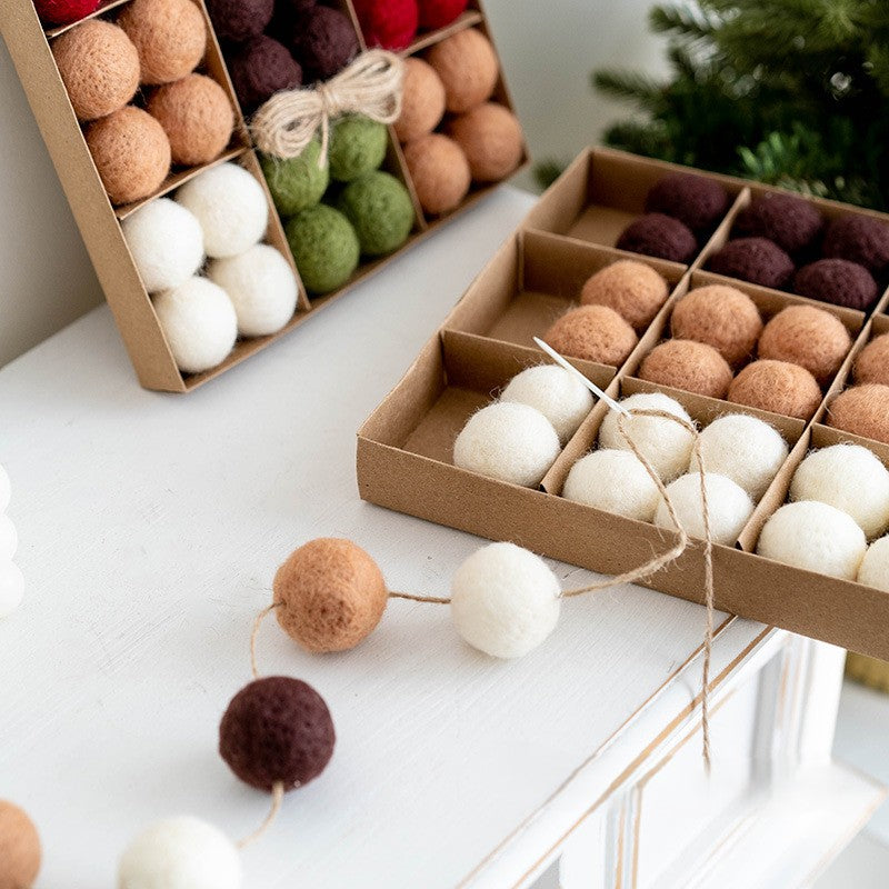 Felt Ball Christmas Ornament Set in Gift Box - NO-8 - 3