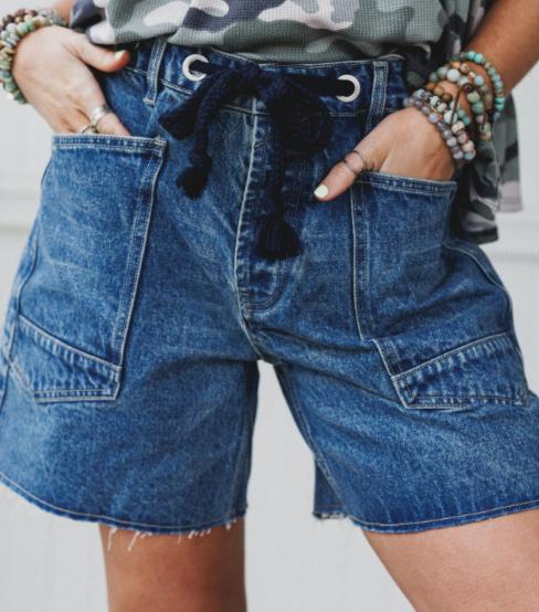 Raw Hem Denim Shorts With Utility Pockets - DarkBlue