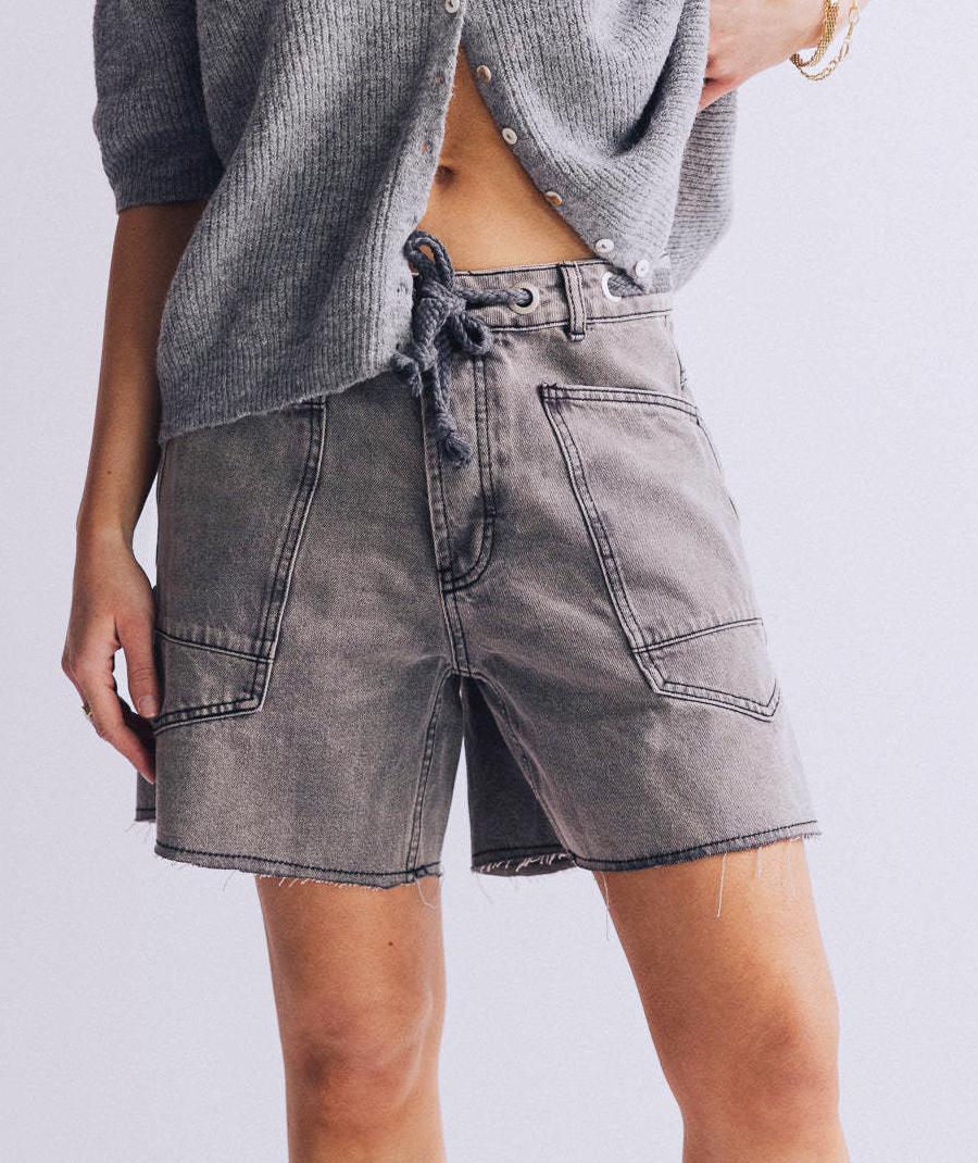 Raw Hem Denim Shorts With Utility Pockets - Gray - 2