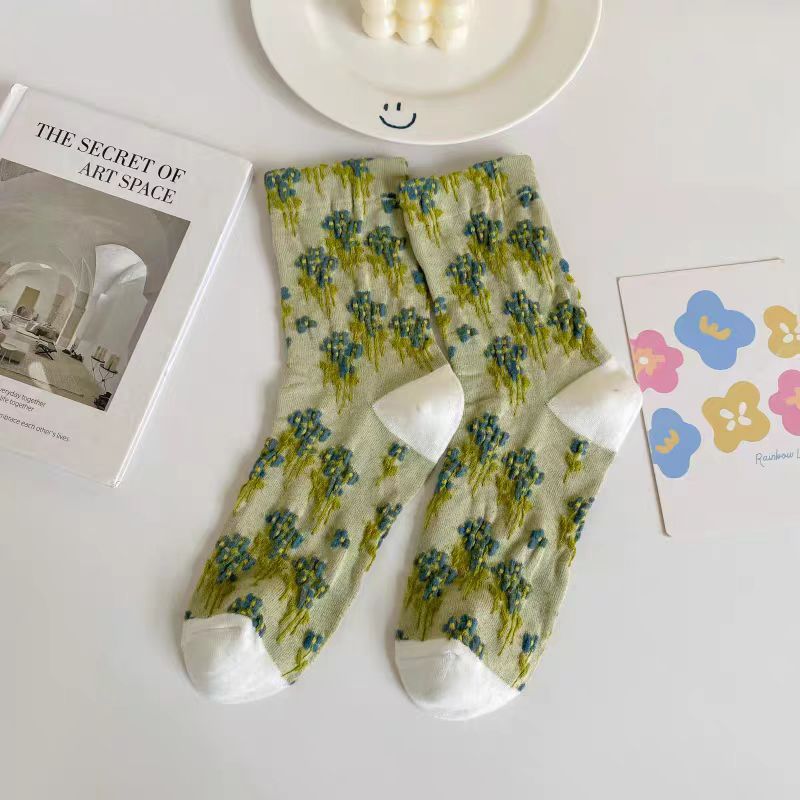 Raised Floral Sheer Crew Socks - Green