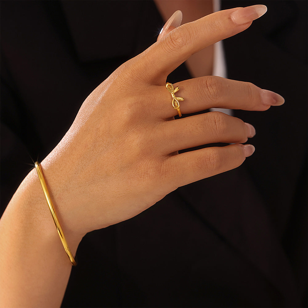 Sculpted Ribbon Bow Slim Band Ring - Silvery-8 - 3
