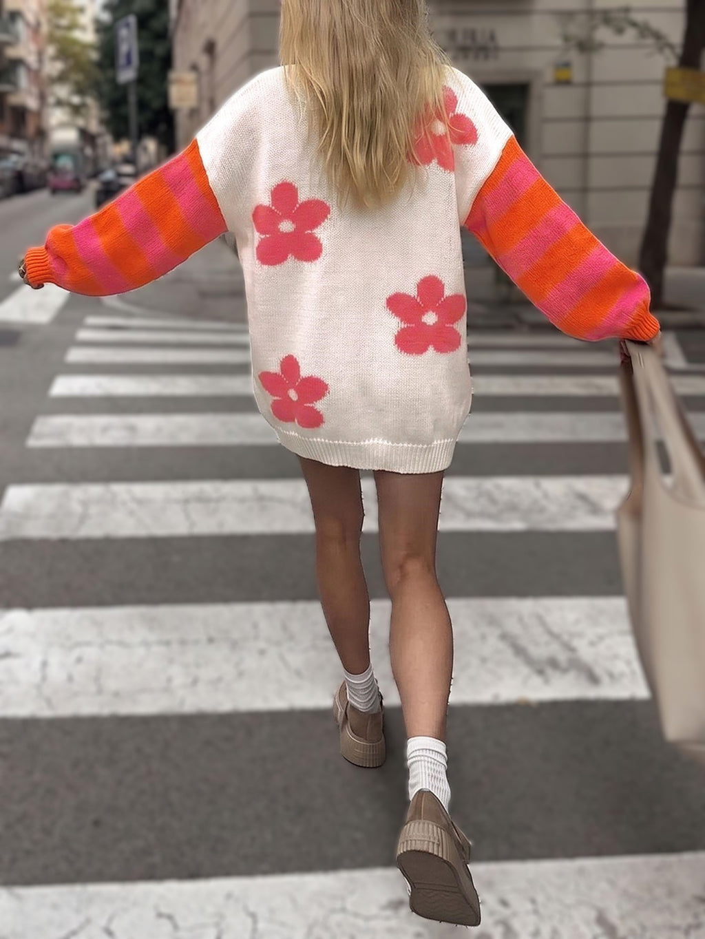 Oversized Daisy Cardigan With Striped Sleeves - Floral - 2