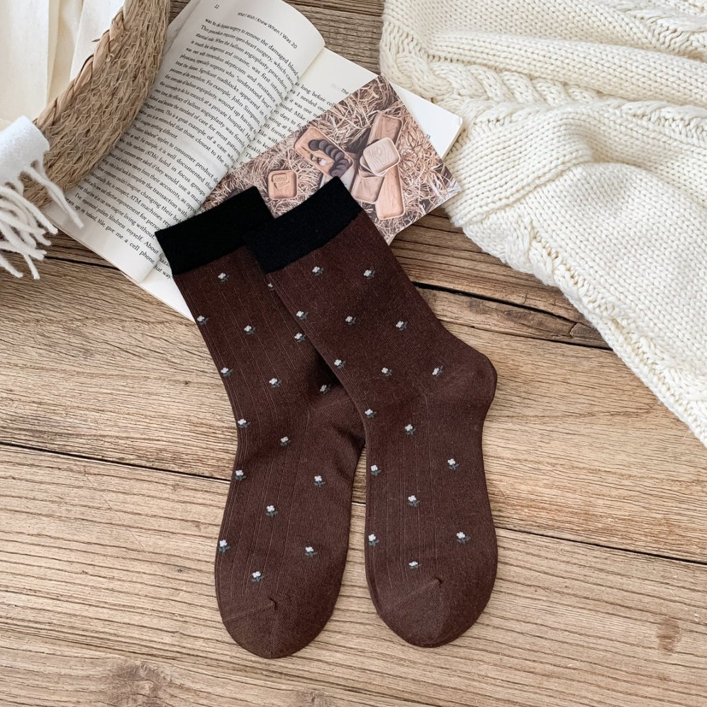 Petite Floral Ribbed Crew Socks - Coffee