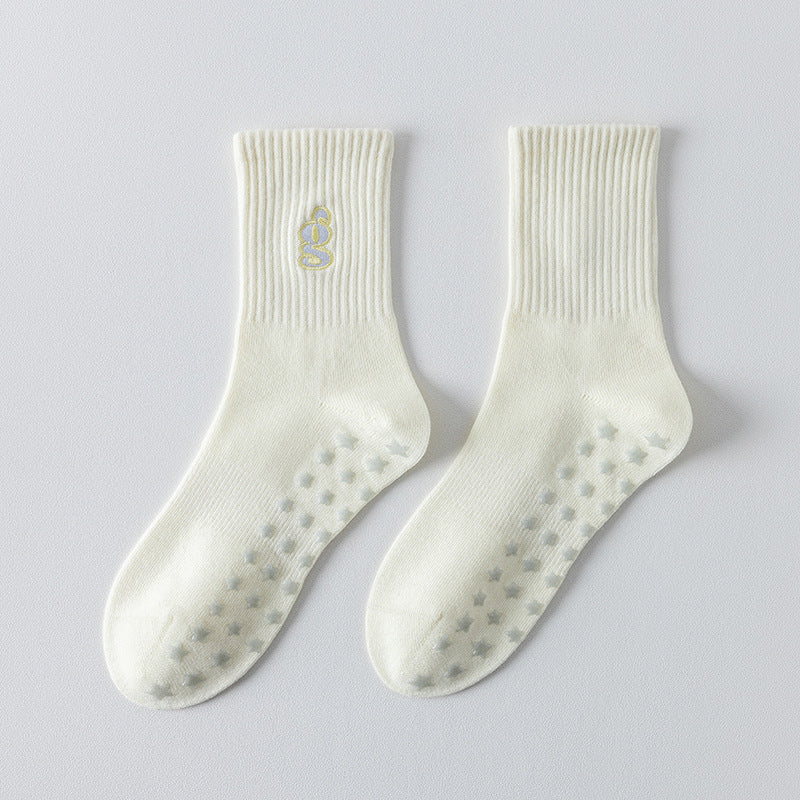 Non Slip Grip Socks for Yoga and Pilates - Beige