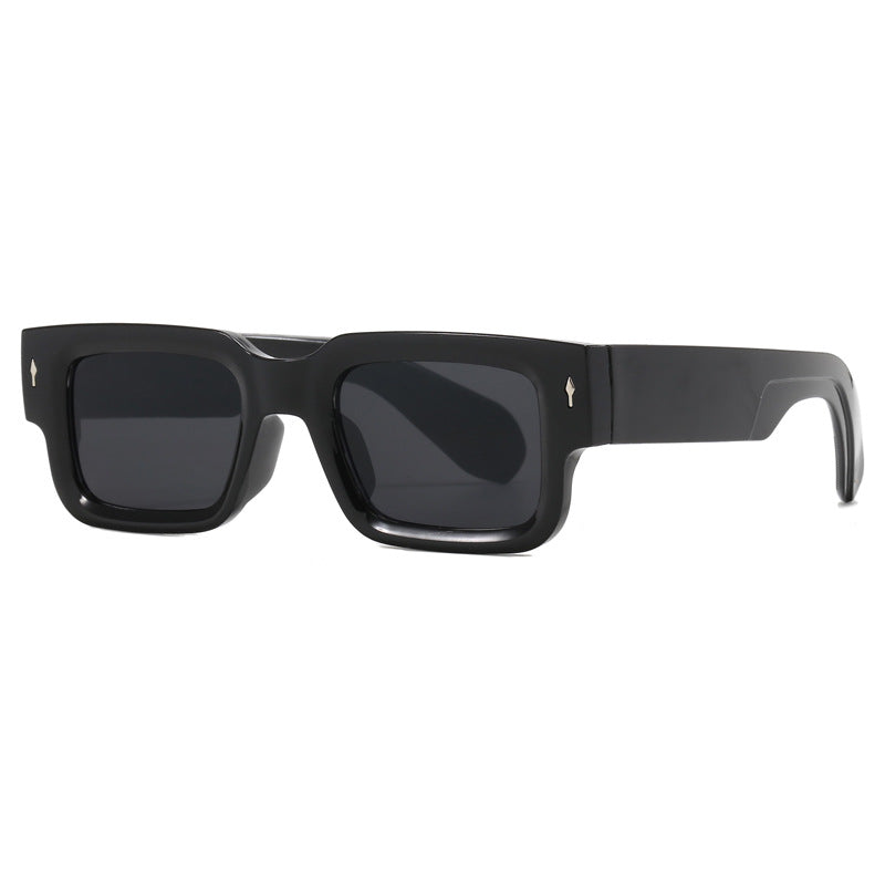 Bold Rectangle Frame Retro Sunglasses - Black