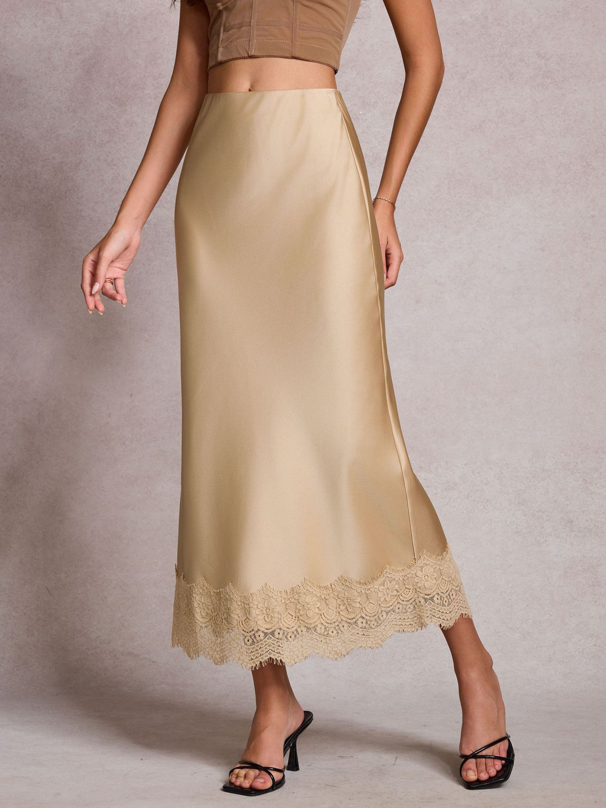 Scalloped Lace Hem Satin Slip Skirt - Champagne - 2