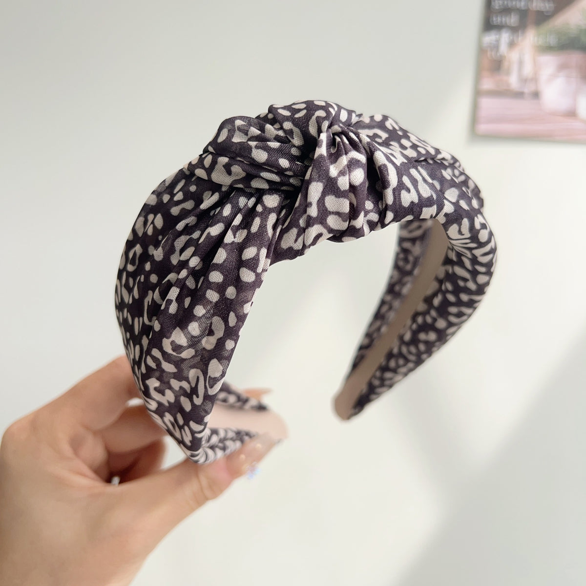 Printed Twist Front Padded Hair Headband - Color_06