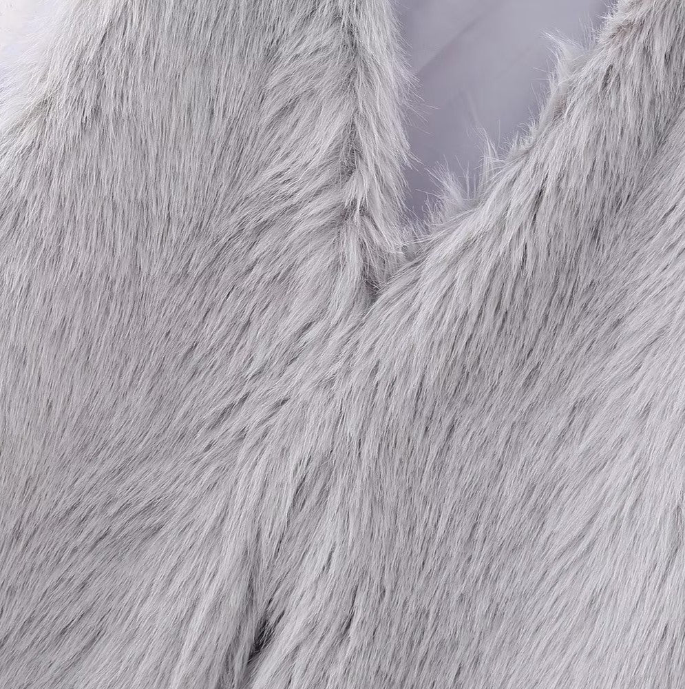 Faux Fur V-Neck Sleeveless Vest - Grey - 2