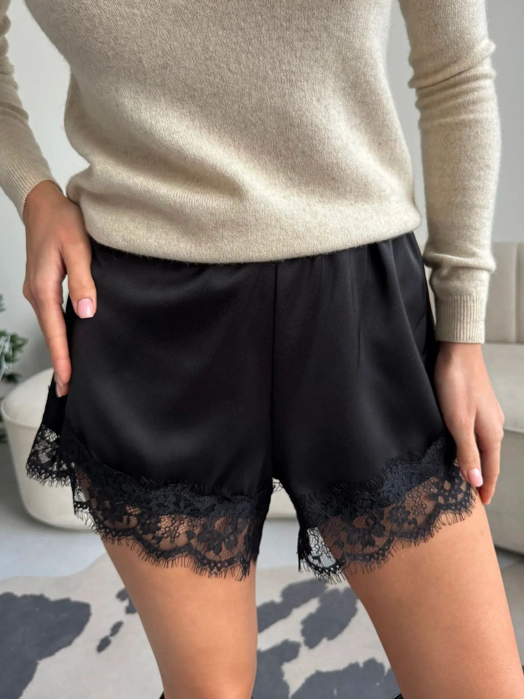 Lace Trim Satin Shorts With Elastic Waist - Black