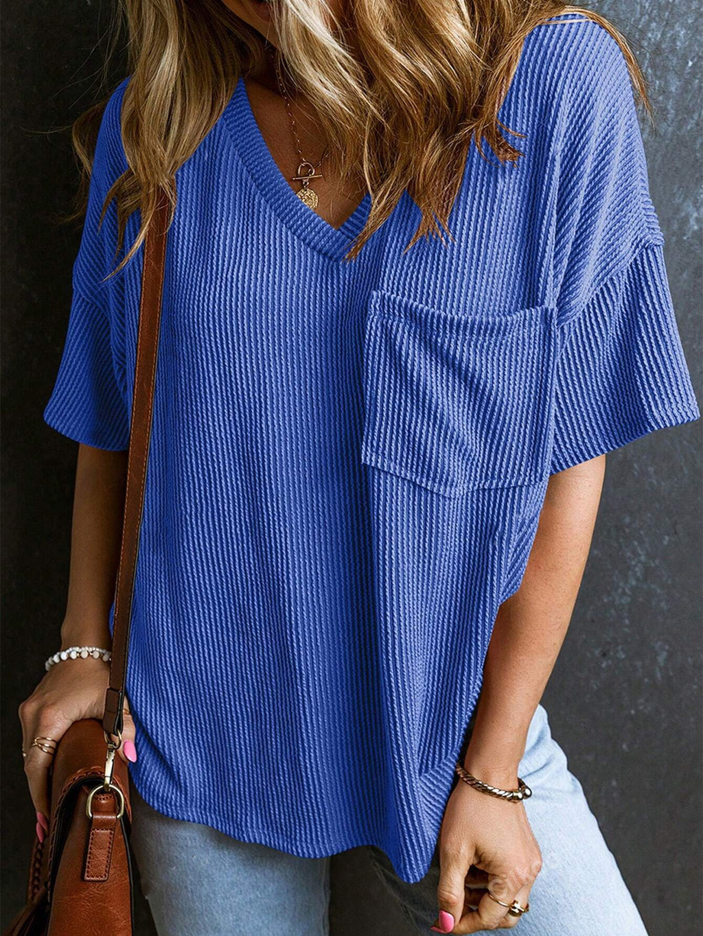 Ribbed Chest Pocket V Neck Tee - Blue