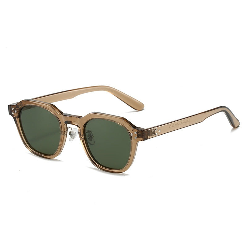 Keyhole Bridge Square Frame Sunglasses - C04