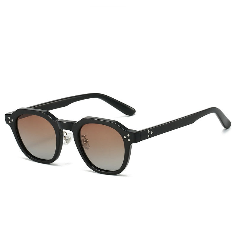 Keyhole Bridge Square Frame Sunglasses - C09