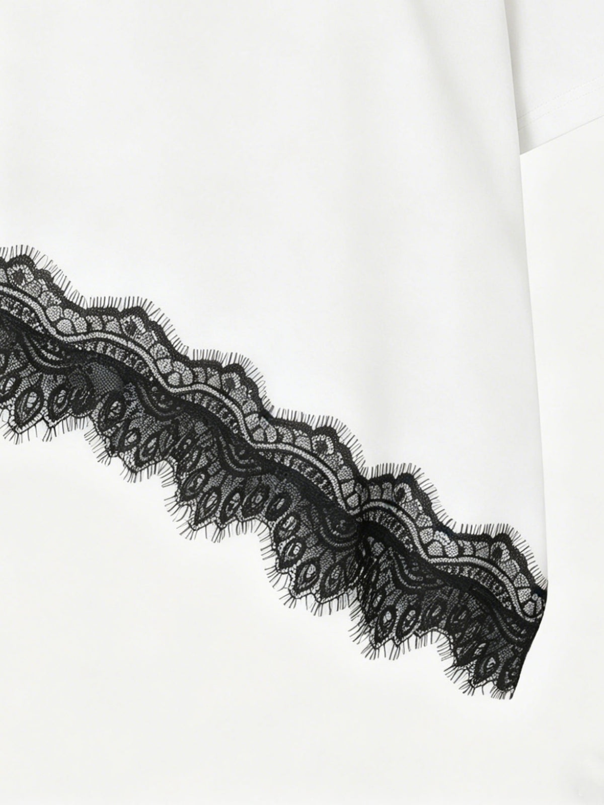 Eyelash Lace Hem Oversized Half Sleeve Tee - BWhite - 3