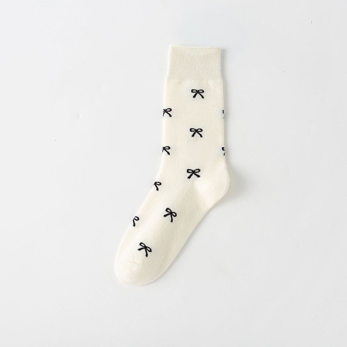 Scattered Bow Motif Mid Calf Socks - White_01