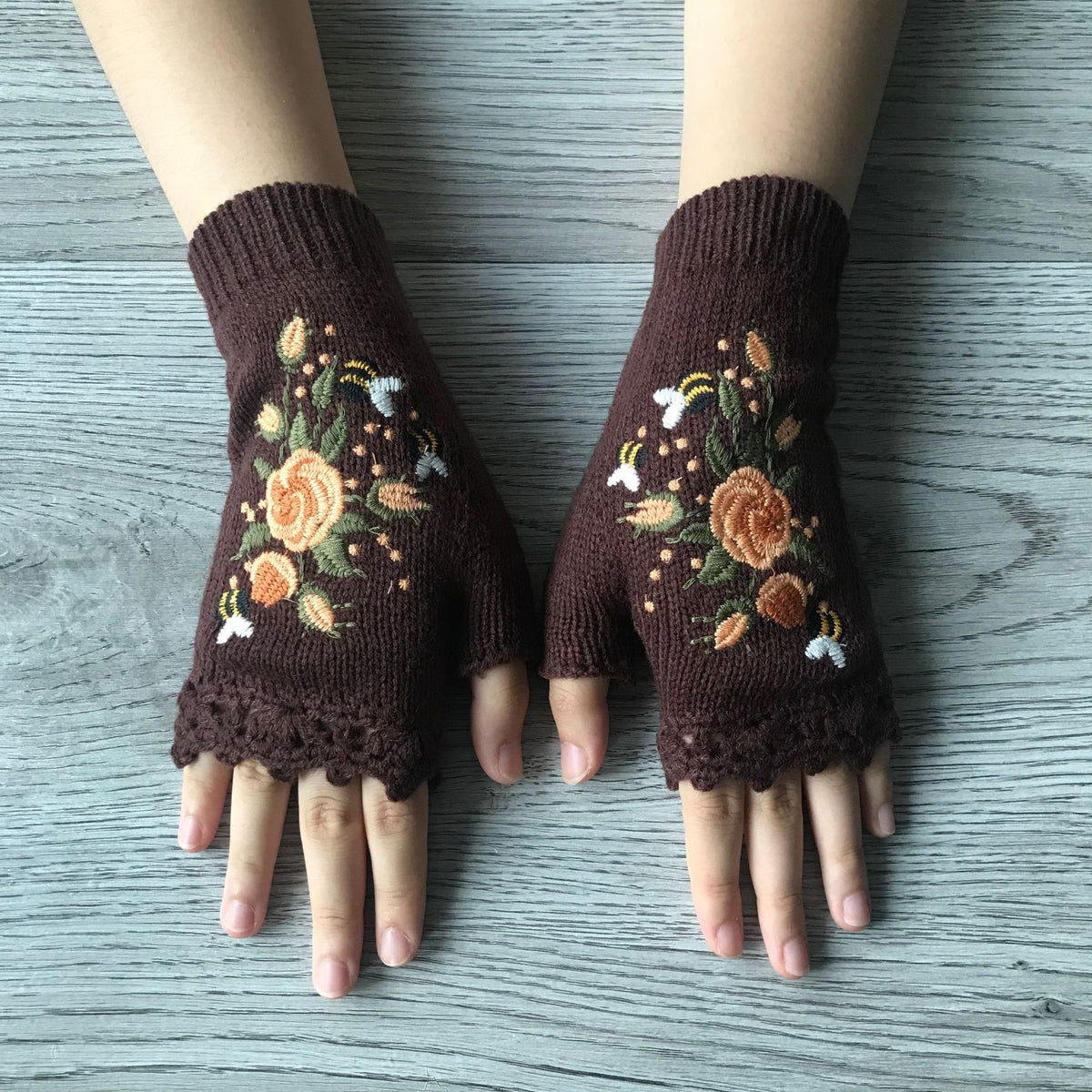 Floral Embroidered Fingerless Knit Gloves - Coffee