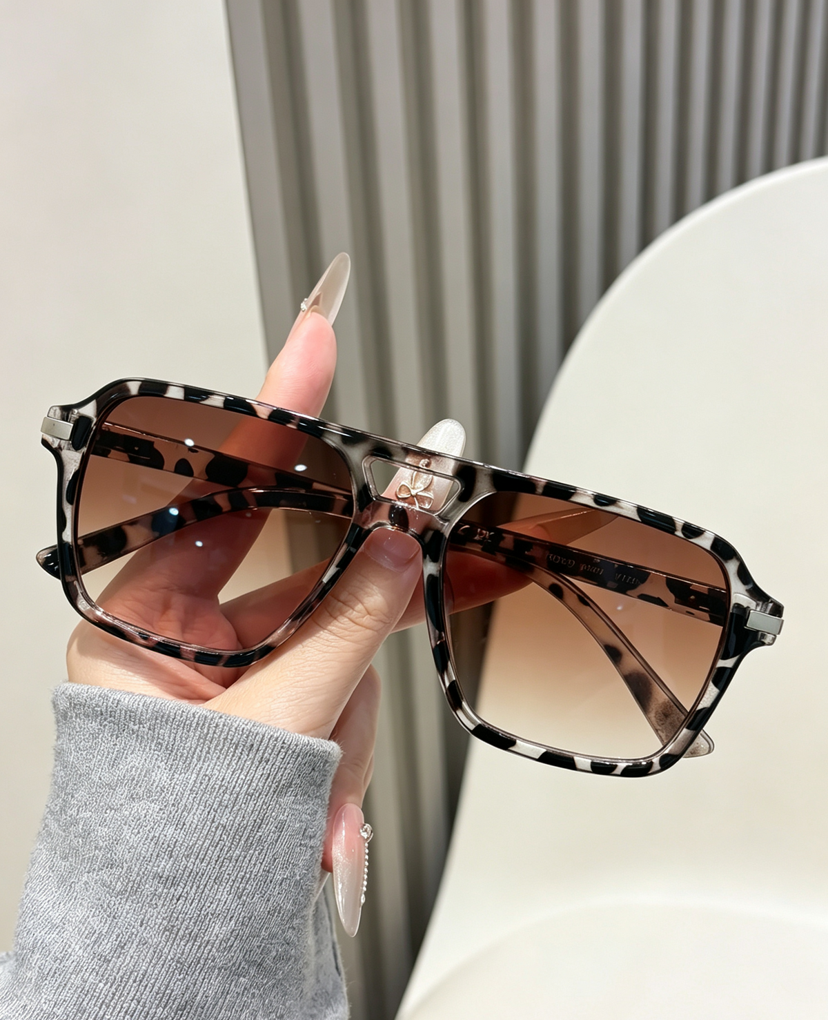 Square Aviator Sunglasses with Retro Double Bridge - Color_03