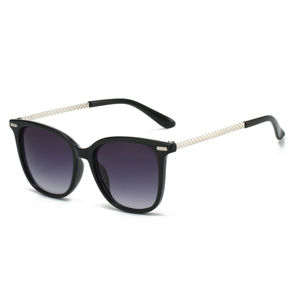 Square Frame Chain Temple Sunglasses - Grey