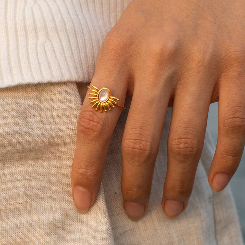 Sunburst Stone Adjustable Statement Ring