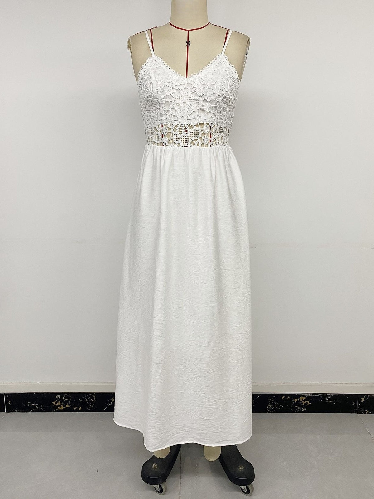 Feminine Lace-Panel Cami Dress with Spaghetti Straps - view 2