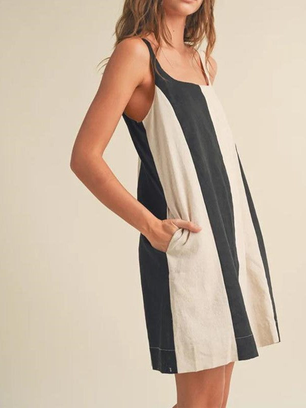 Vertical Panel Sleeveless Mini Shift Dress - Black - 1