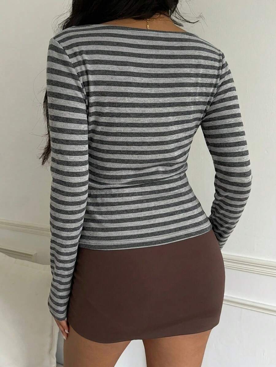 Fitted Multi-Stripe Ribbed Mock-Neck Long-Sleeve Top - Grey - 2