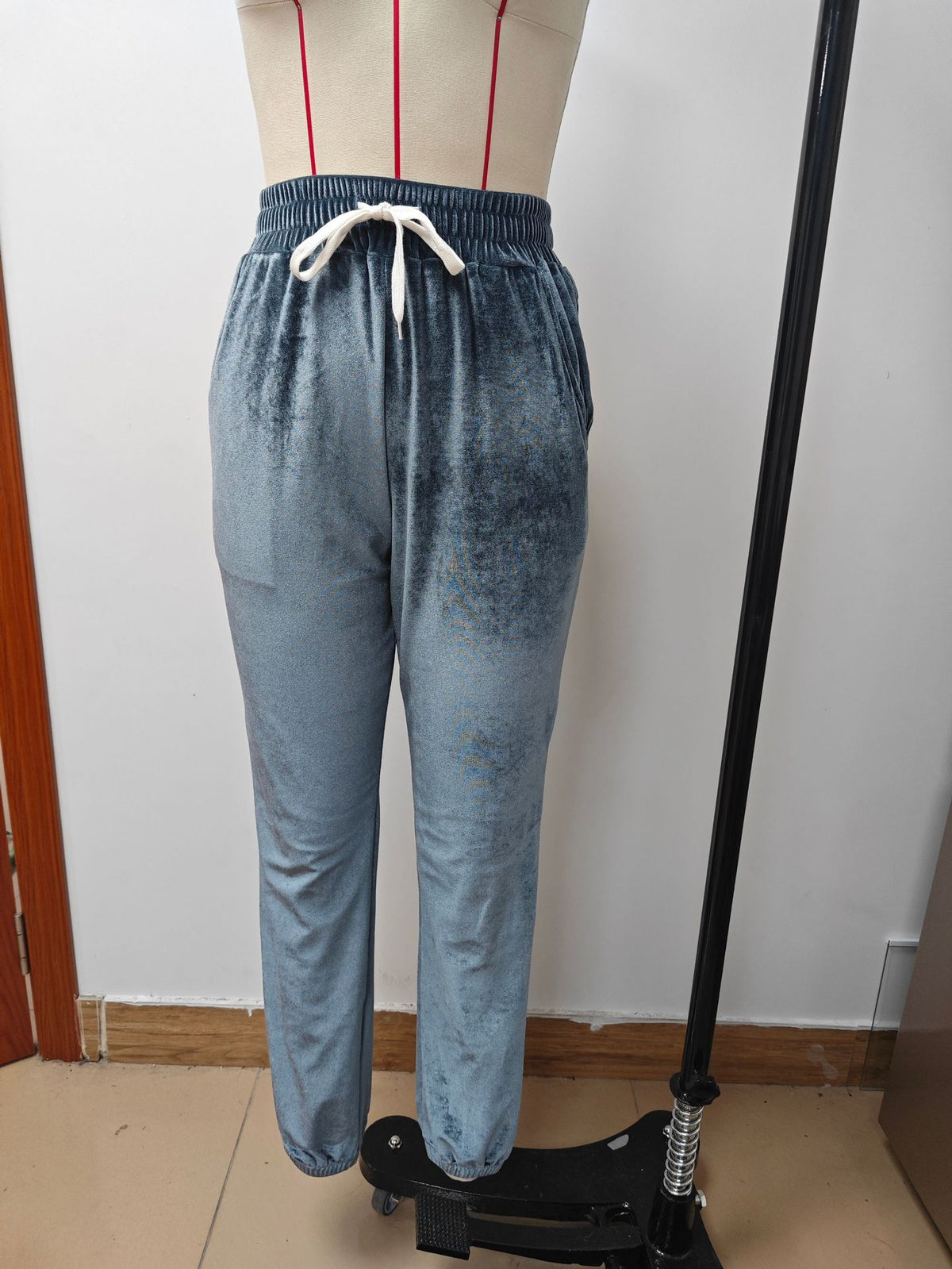 Velvet Drawstring Cuffed Jogger Pants - Grey - 4