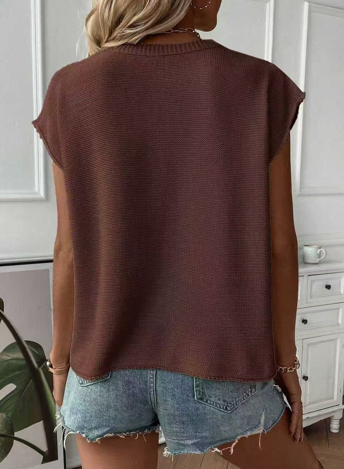 Boxy Ribbed Knit Sweater With Cap Sleeves - Coffee - 1