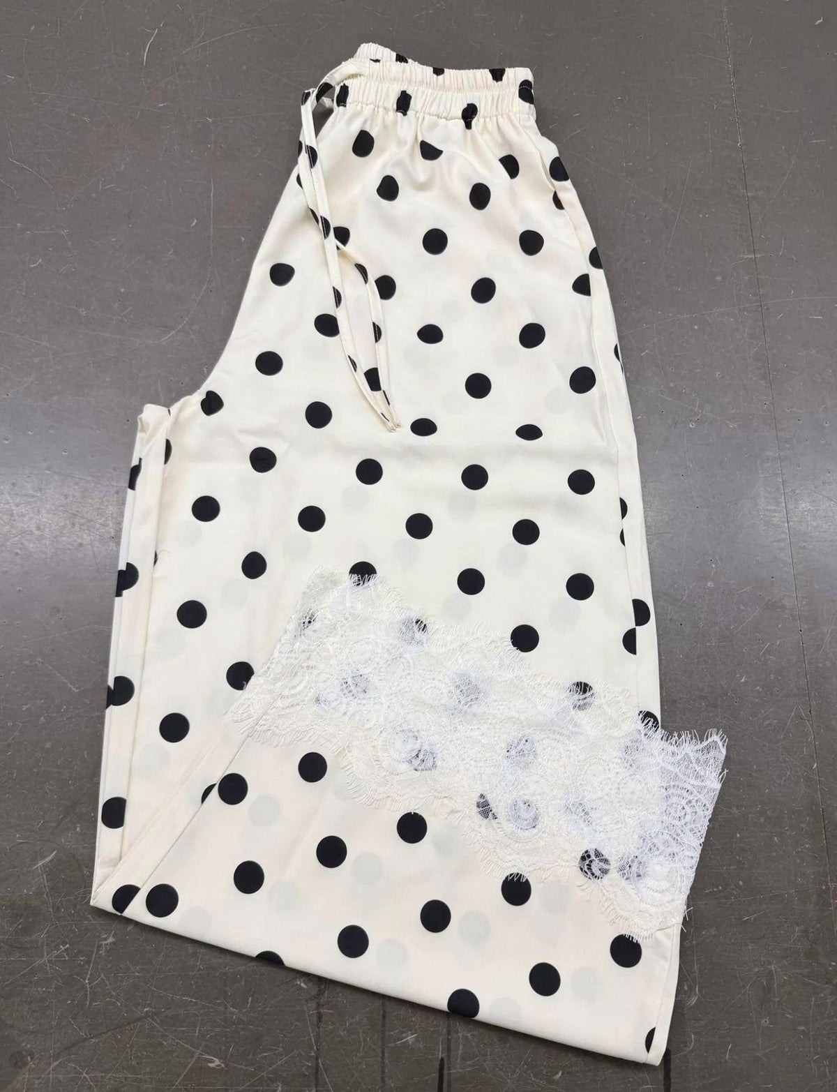 Printed Lace Hem Drawstring Cropped Wide Leg Pants - Ivory - 1