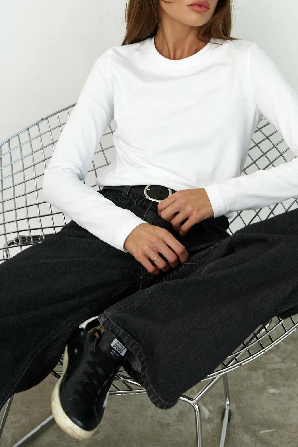 Long Sleeve Crewneck Cotton Tee - White - 2