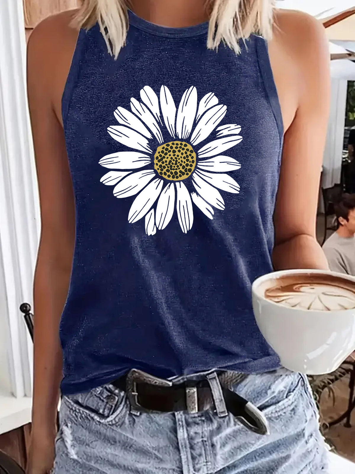 Daisy Bloom Graphic Sleeveless Tank Top - Blue
