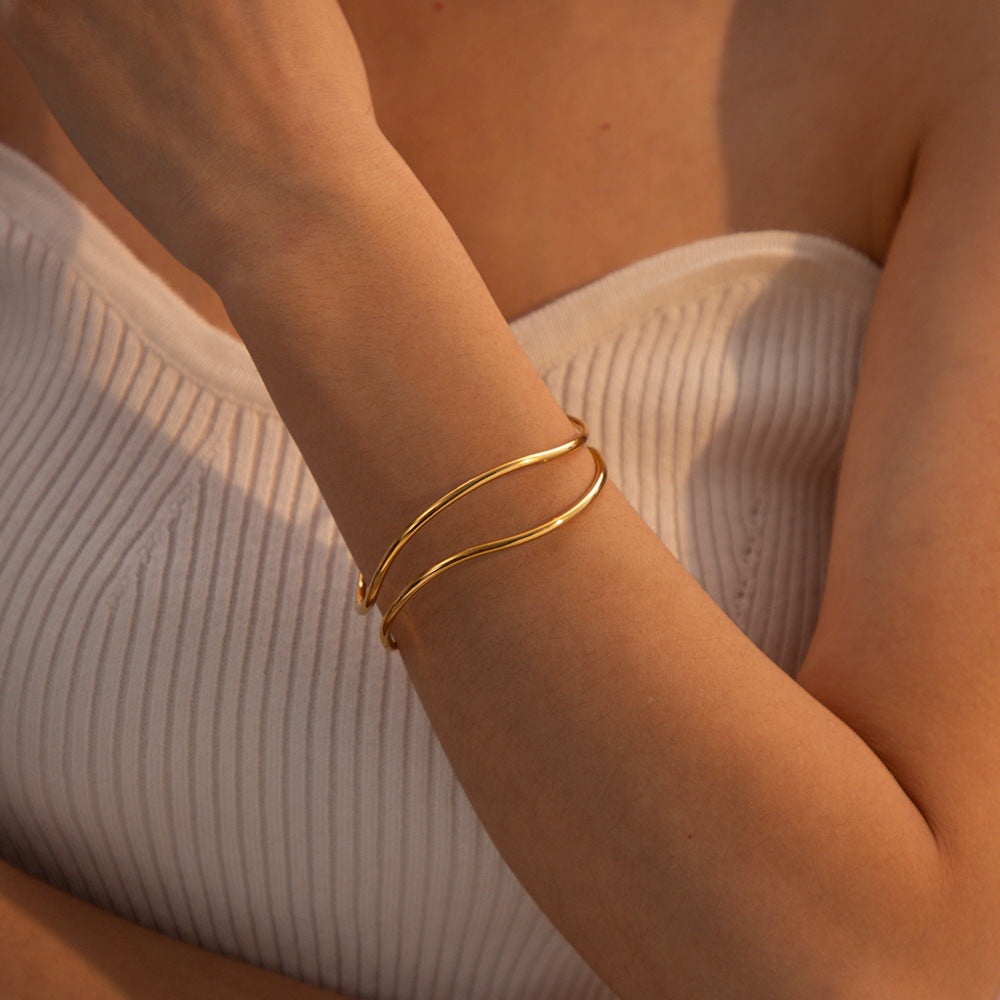 Open Wave Wire Cuff Bracelet - Gold - 3