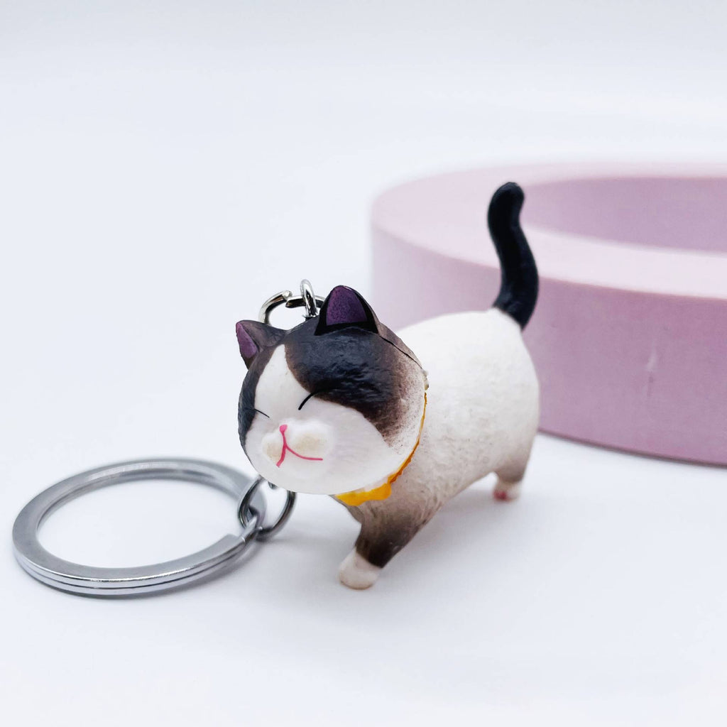 Playful Vinyl Cat Figure Keyring - Color_4